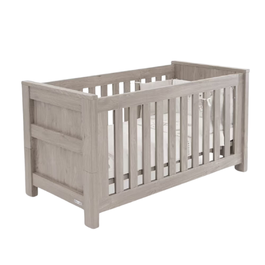 Love N Care Bordeaux Cot